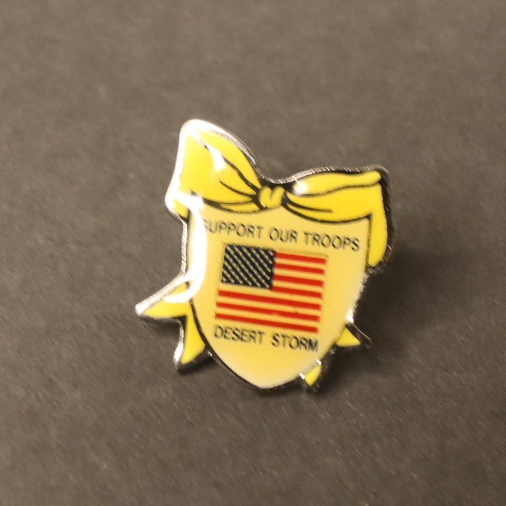 Women's Patriarchic Desert Storm Pin Size OS